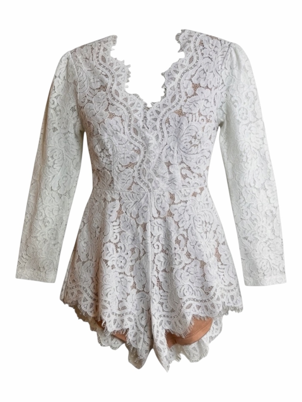 Showpo White Lace Long Sleeve Romper Size 2 Bridal Shower‎ Graduation NWOT